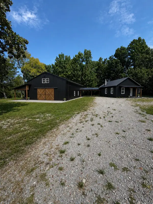 488 Lower Halls Mill Rd, Shelbyville, TN 37160