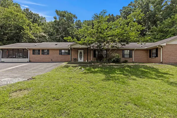 916 Glenwood Drive, Chattanooga, TN 37406