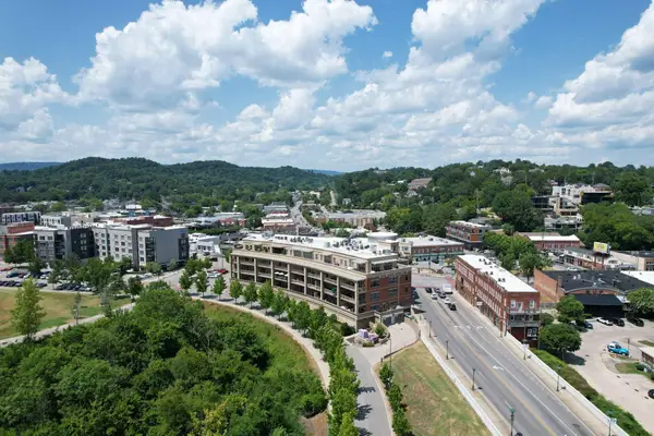 4 Cherokee Boulevard #225, Chattanooga, TN 37405