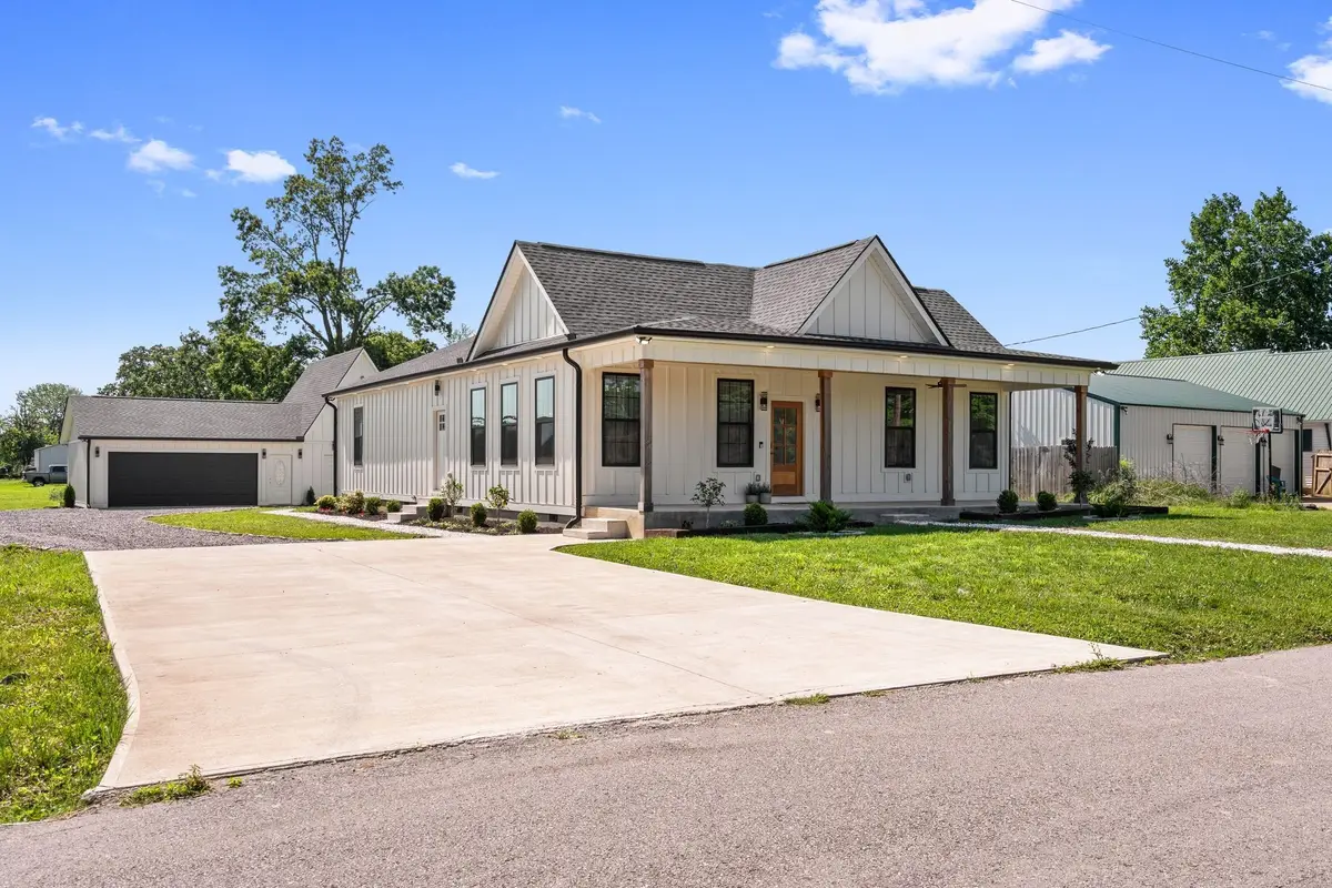 107 Shady St, Summertown, TN 38483 - #1