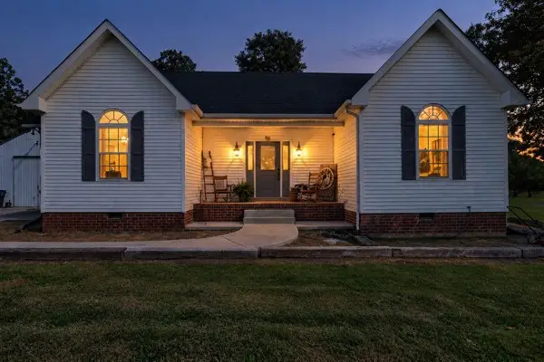2318 Dobbins Pike, Portland, TN 37148 - #2