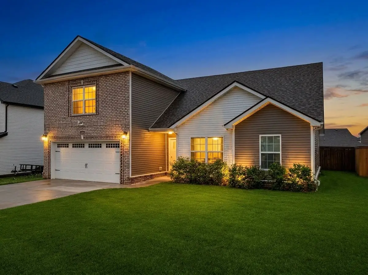1101 Whitney Dr, Clarksville, TN 37042 - #1