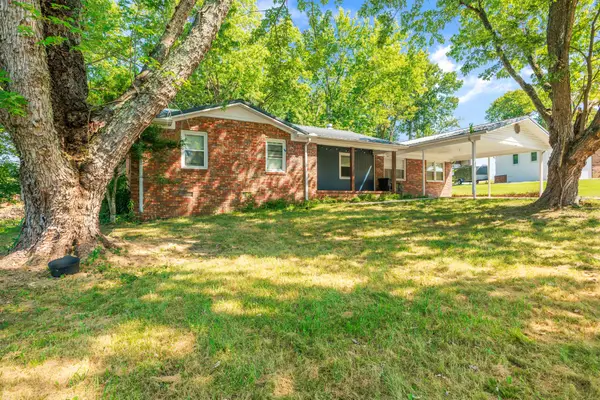 196 Greenwood Dr, McMinnville, TN 37110
