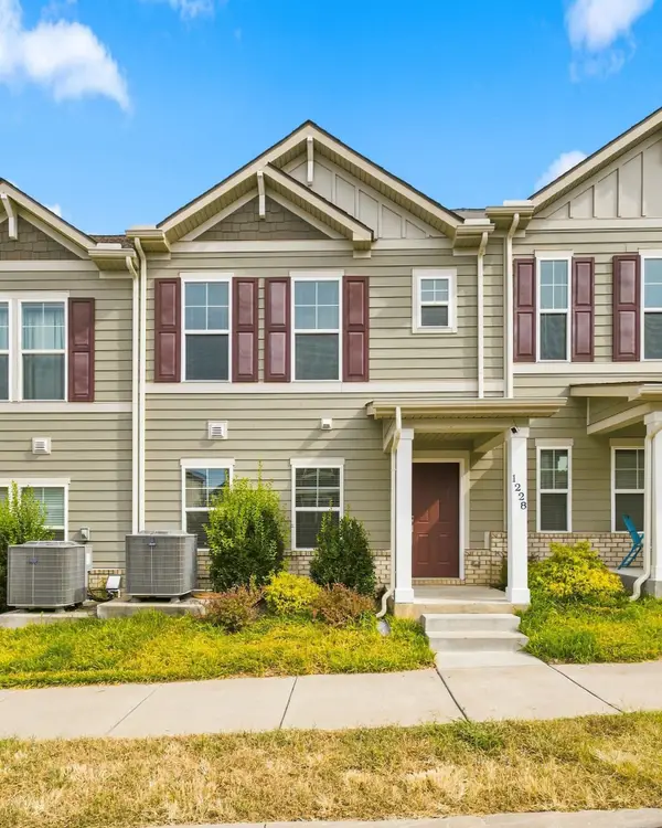 1228 Foxton Ln, Antioch, TN 37013
