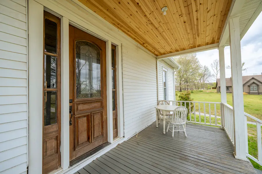 317 Madison Ave E, Grand Junction, TN 38039 - #2