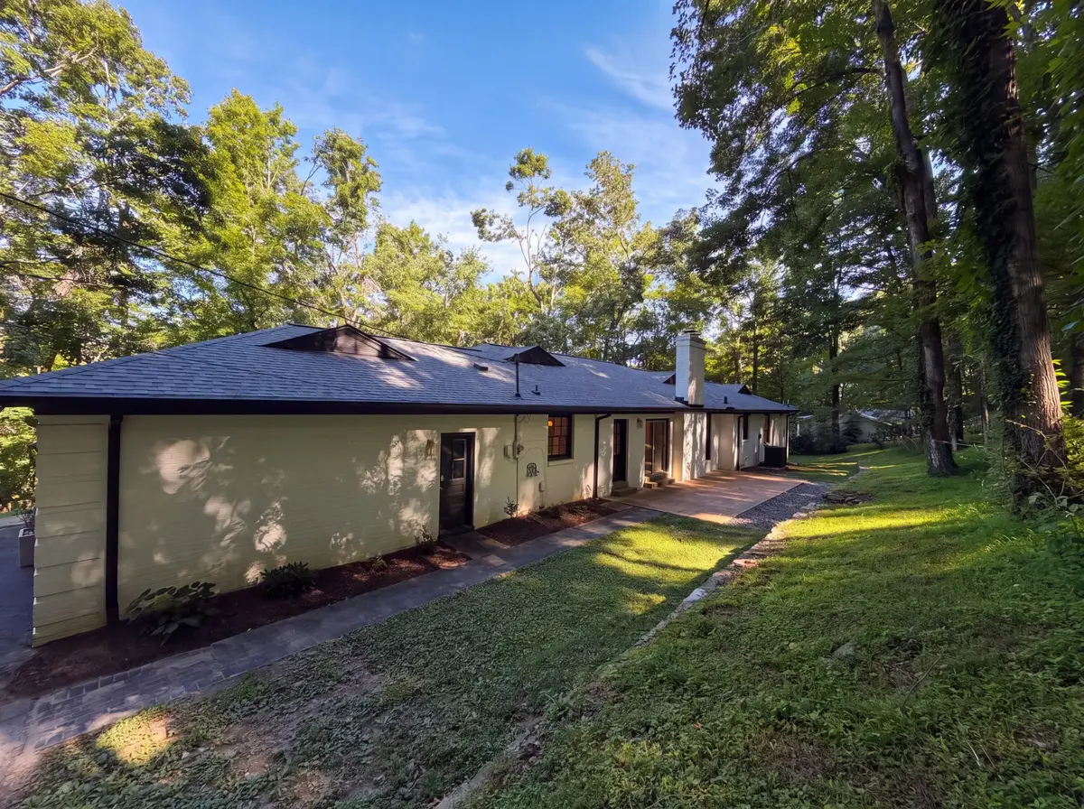 1904 Cromwell Dr, Nashville, TN 37215 - #1