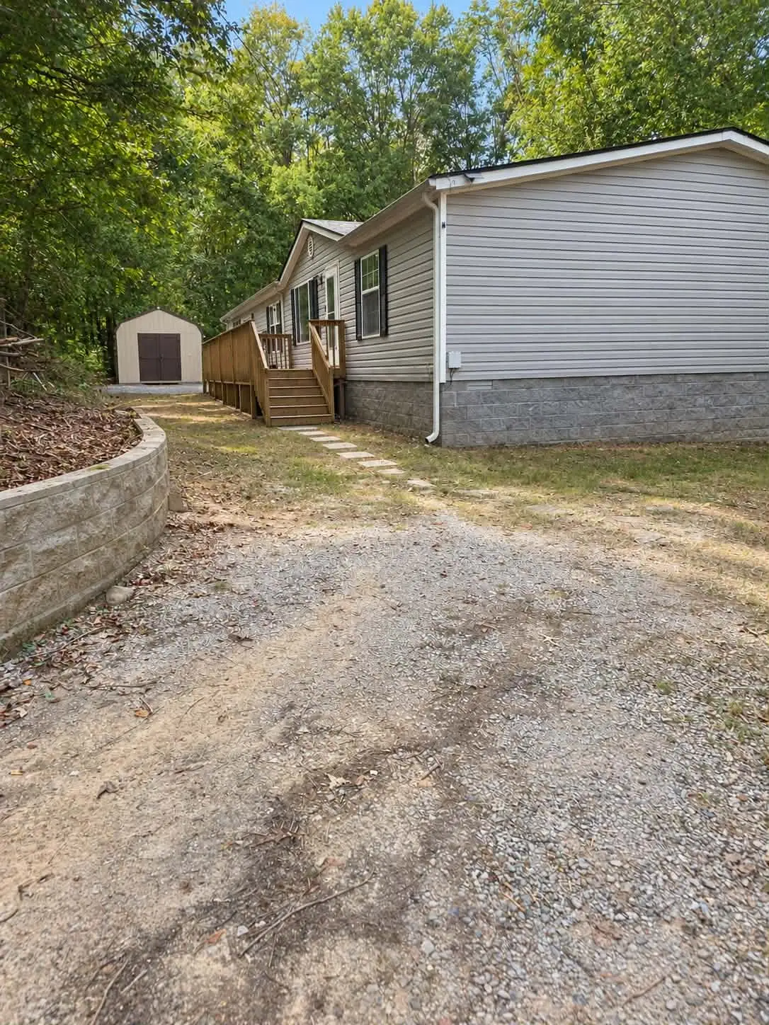 1185 Raney Hill Rd, Dickson, TN 37055 - #1