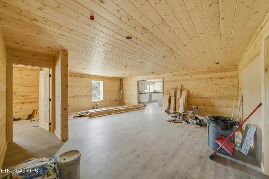212 Caton Rd, Sevierville, TN 37862 - #3