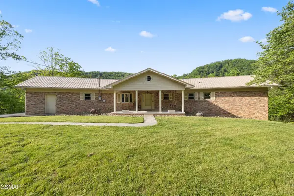 1181 Pine Mountain Road, Sevierville, TN 37862