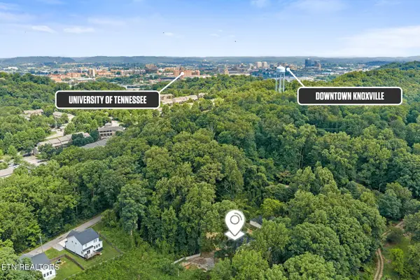 1153 Army St, Knoxville, TN 37920