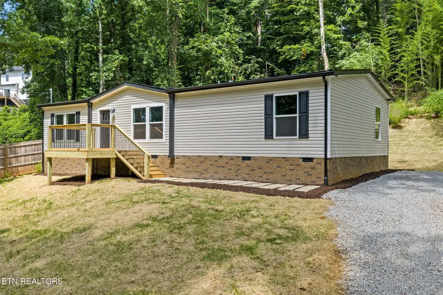 1153 Army St, Knoxville, TN 37920 - #3