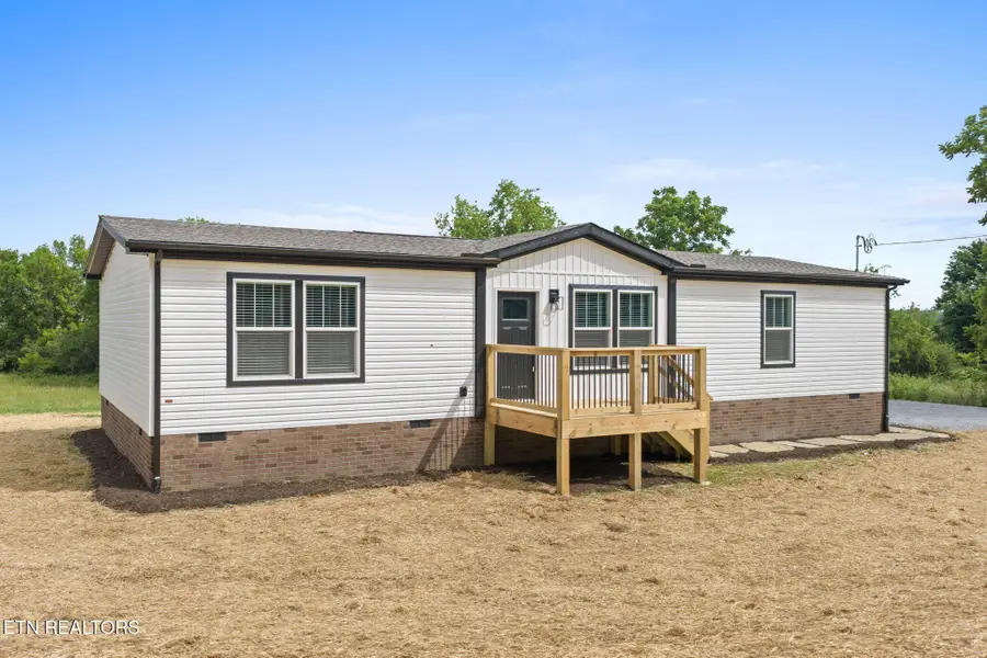 3219 Sweetwater Vonore Rd, Sweetwater, TN 37874 - #2