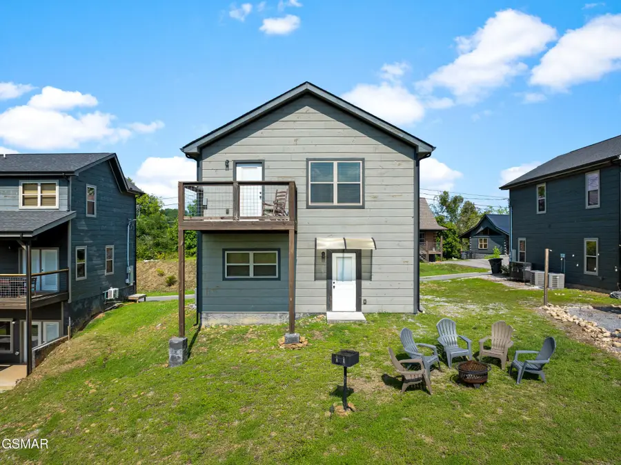2107 Eagle Feather Drive, Sevierville, TN 37862 - #2