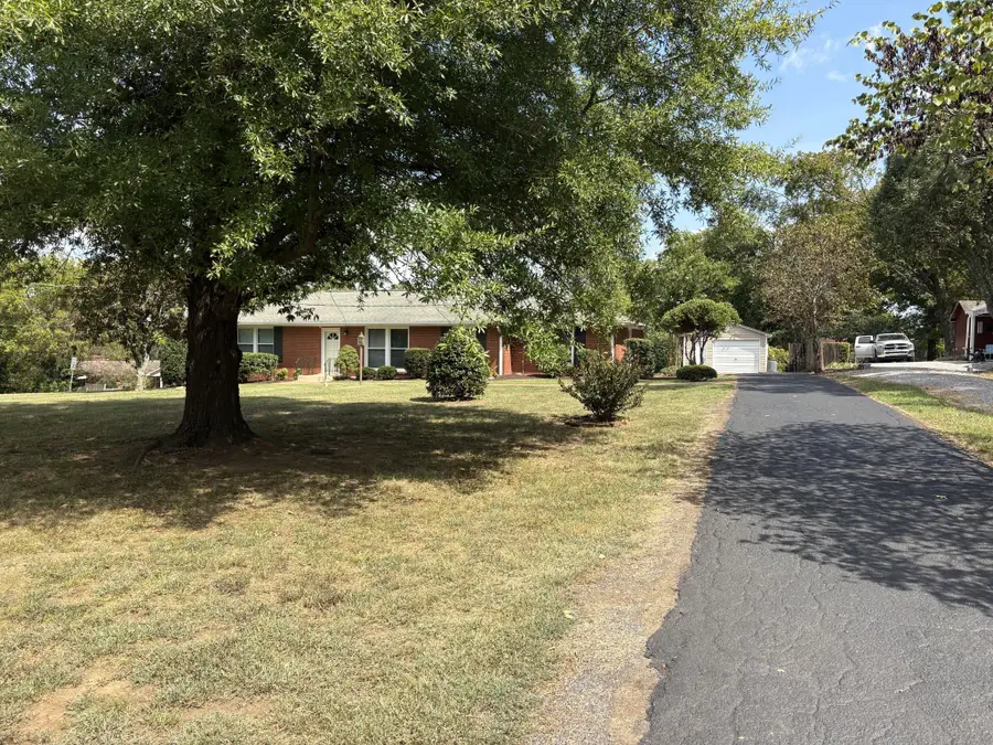 716 N Graycroft Ave, Madison, TN 37115 - #2