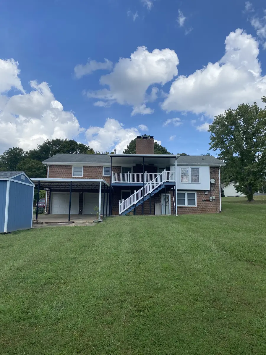 102 Bullock Dr, Clarksville, TN 37040 - #2