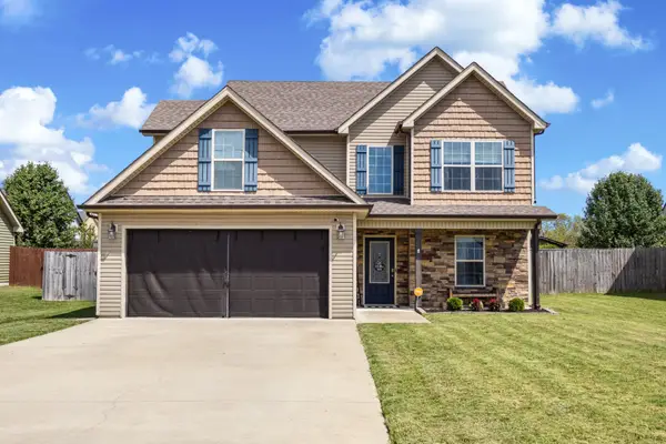 571 Tracy Ln, Clarksville, TN 37040