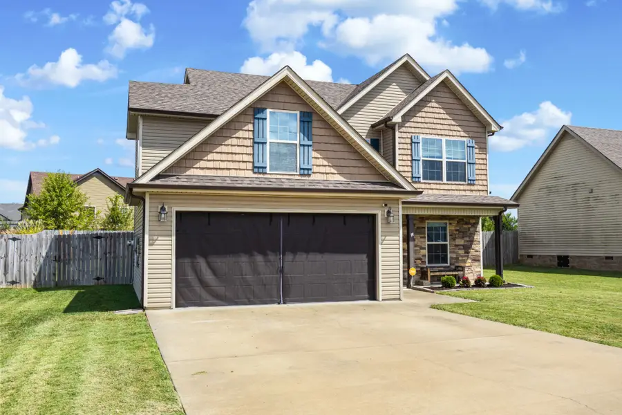 571 Tracy Ln, Clarksville, TN 37040 - #2