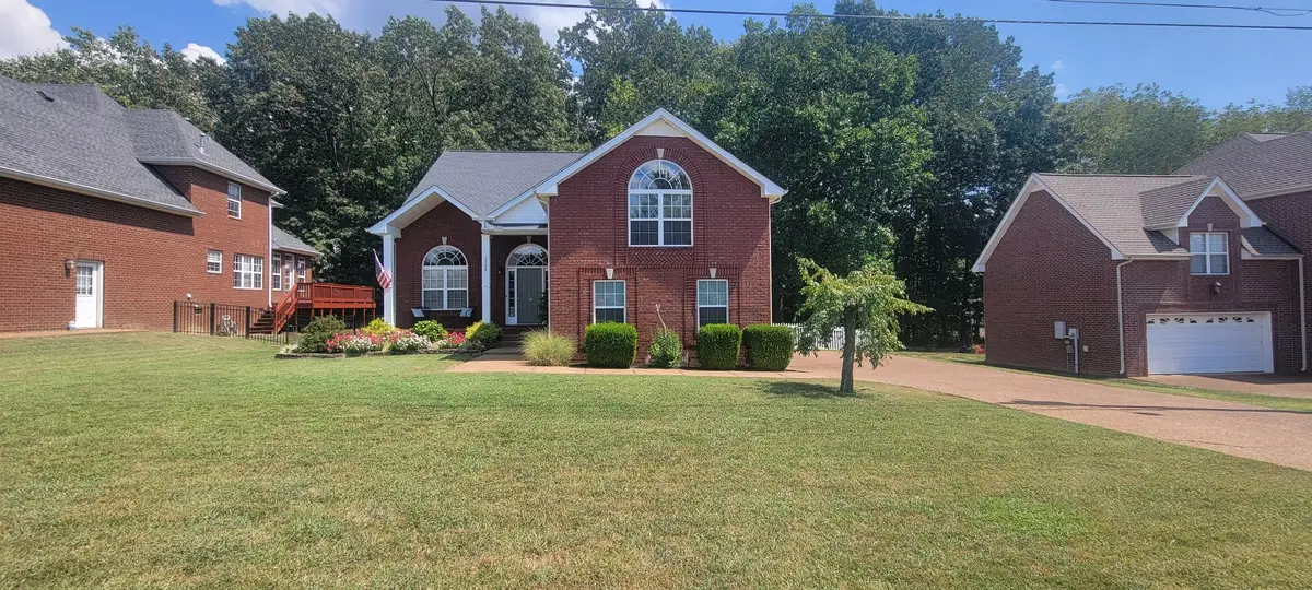 2988 Indian Ridge Blvd, White House, TN 37188 - #1
