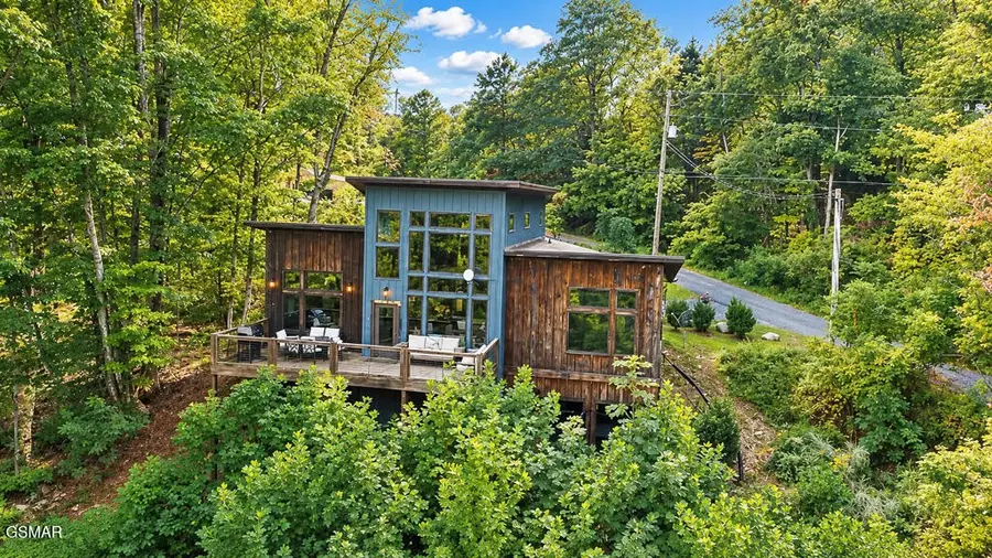 2511 Cove Mountain Lane, Sevierville, TN 37862 - #2