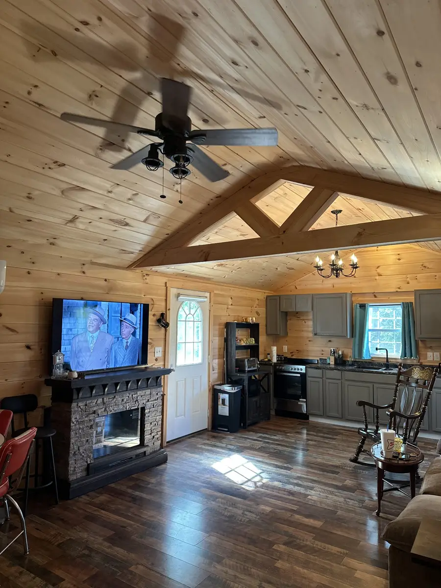 3004 Pricetown Rd, Whitleyville, TN 38588 - #2