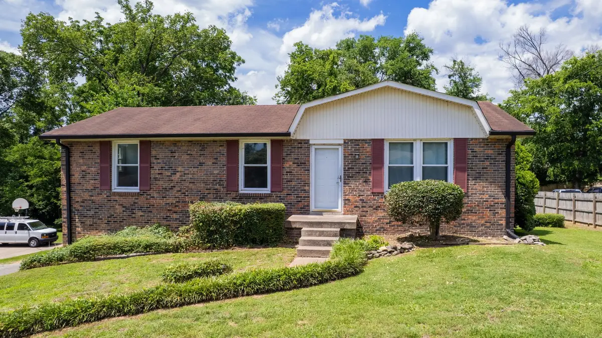 4780 Cascade Dr, Old Hickory, TN 37138 - #1
