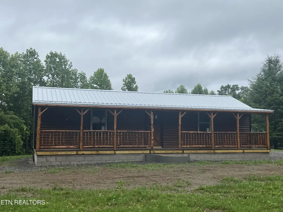 2240 Mt Pleasant Rd, Vonore, TN 37885 - #1