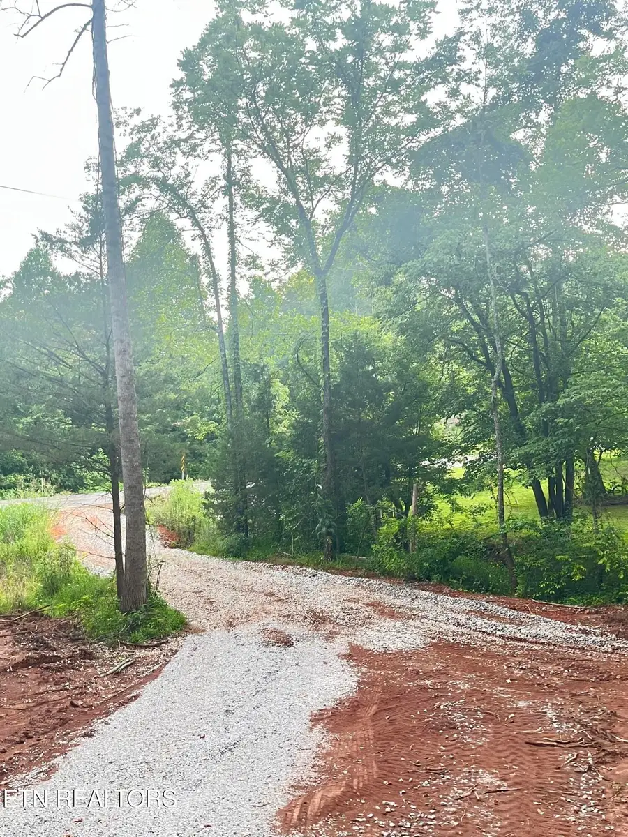 3011 Ballplay Rd, Madisonville, TN 37354 - #3