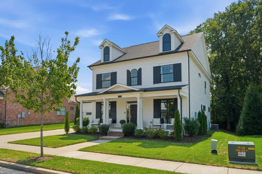 6006 Farmhouse Dr, Franklin, TN 37067 - #2