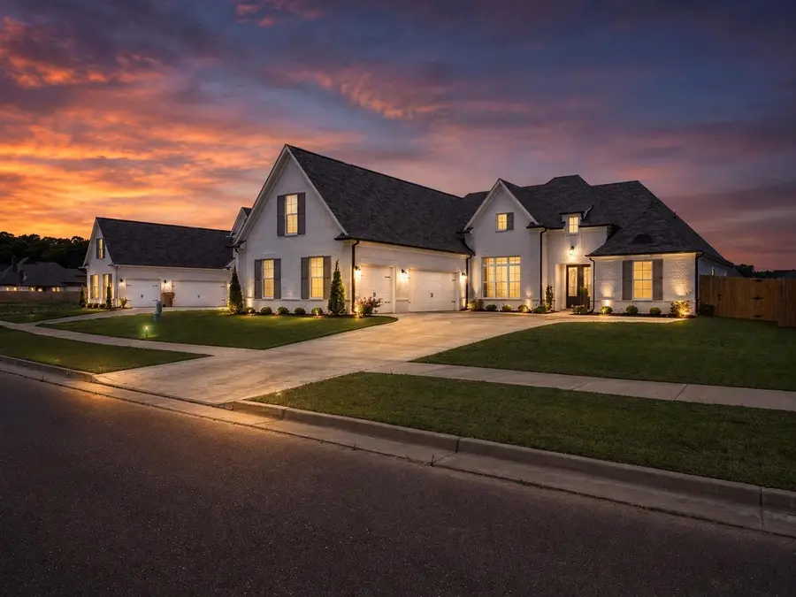 9606 Grays Hollow Dr, Cordova, TN 38018 - #2