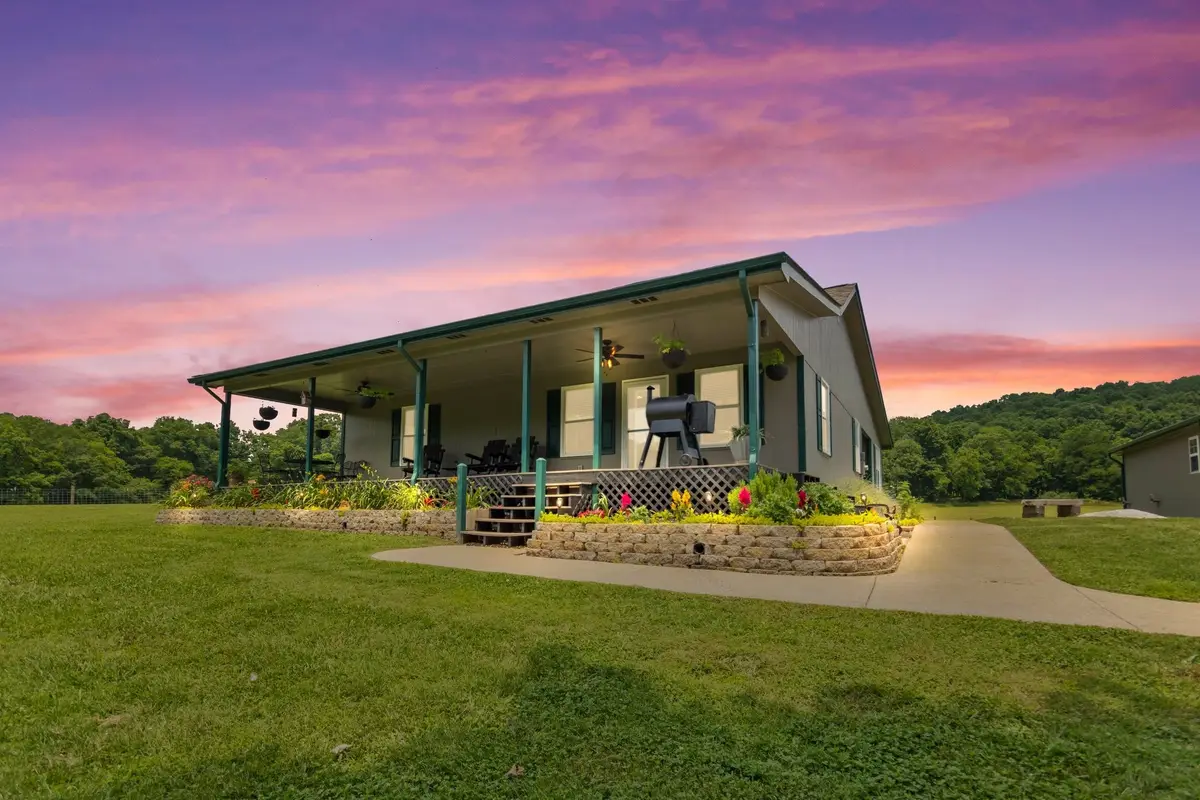560 York Hollow Rd, Pulaski, TN 38478 - #1