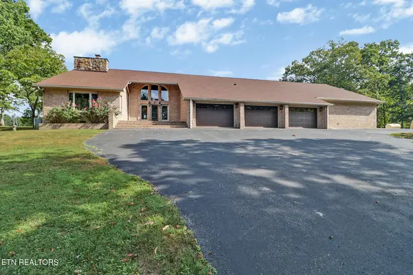 683 Wild Plum Drive, Crossville, TN 38555