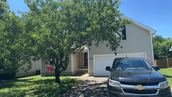 3696 Cindy Jo Dr S, Clarksville, TN 37040