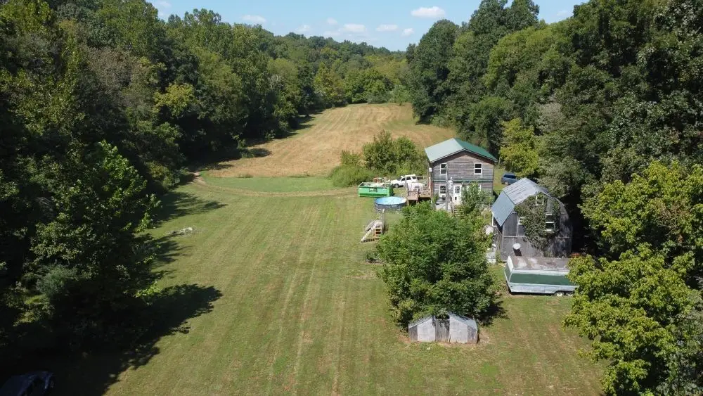 6572 Hassell Creek Rd, Lyles, TN 37098 - #1
