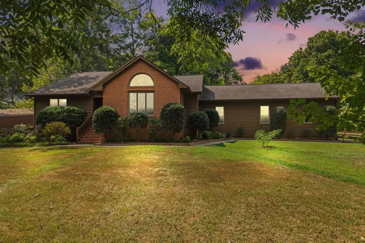 1990 Rock Springs Rd, Columbia, TN 38401 - #1