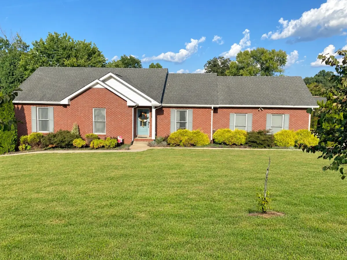 301 Locust Rd, Clarksville, TN 37043 - #1