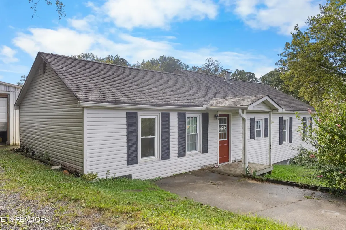 4854 Co Op Rd, Rockford, TN 37853 - #1