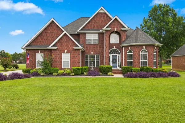 1216 Harvest Grove Blvd, Murfreesboro, TN 37129