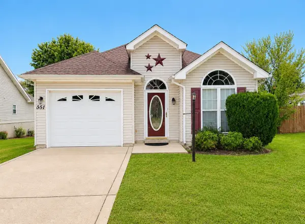 551 Albion Cir, Gallatin, TN 37066