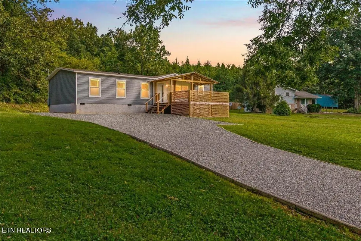 143 Greenbriar Rd, Sweetwater, TN 37874 - #1