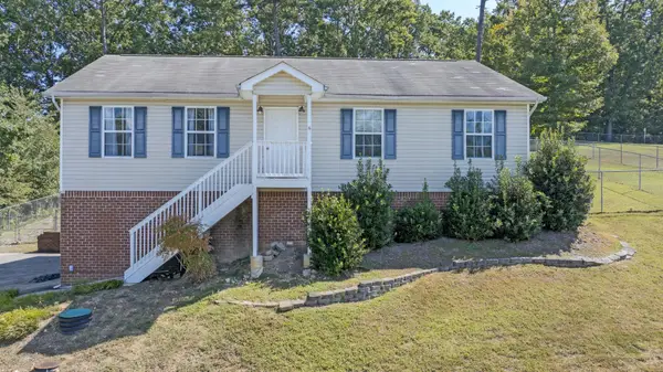 13215 Emerald Creek Cir, Soddy Daisy, TN 37379
