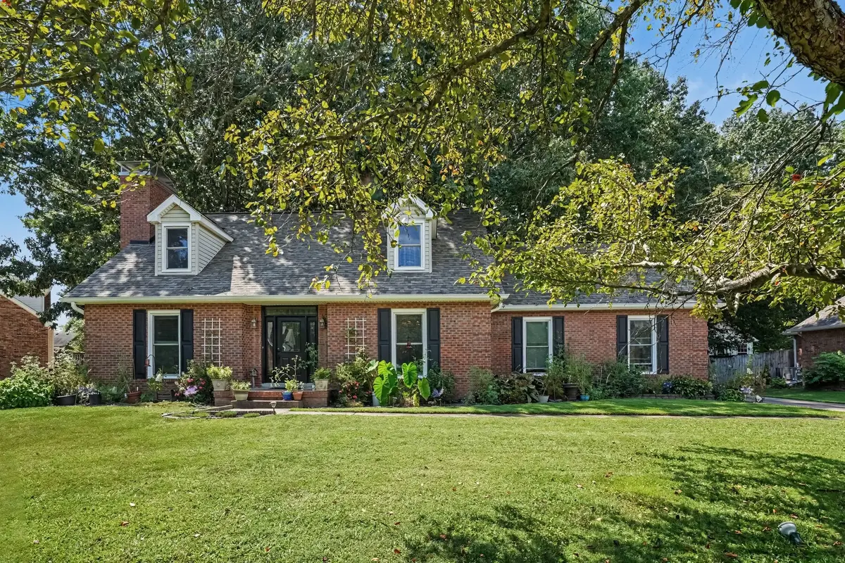 225 Longwood Ln, Clarksville, TN 37043 - #1