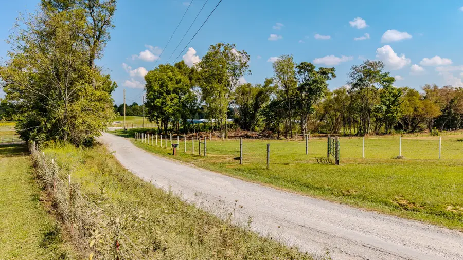 173 Wightman Rd, Crossville, TN 38571 - #2