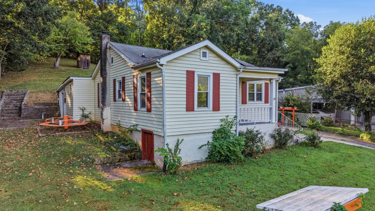 536 Runyan Dr, Chattanooga, TN 37405 - #1