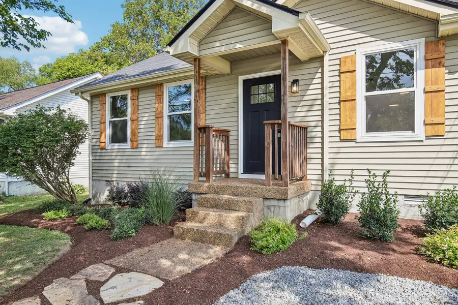 213 Maple St, Madison, TN 37115 - #2