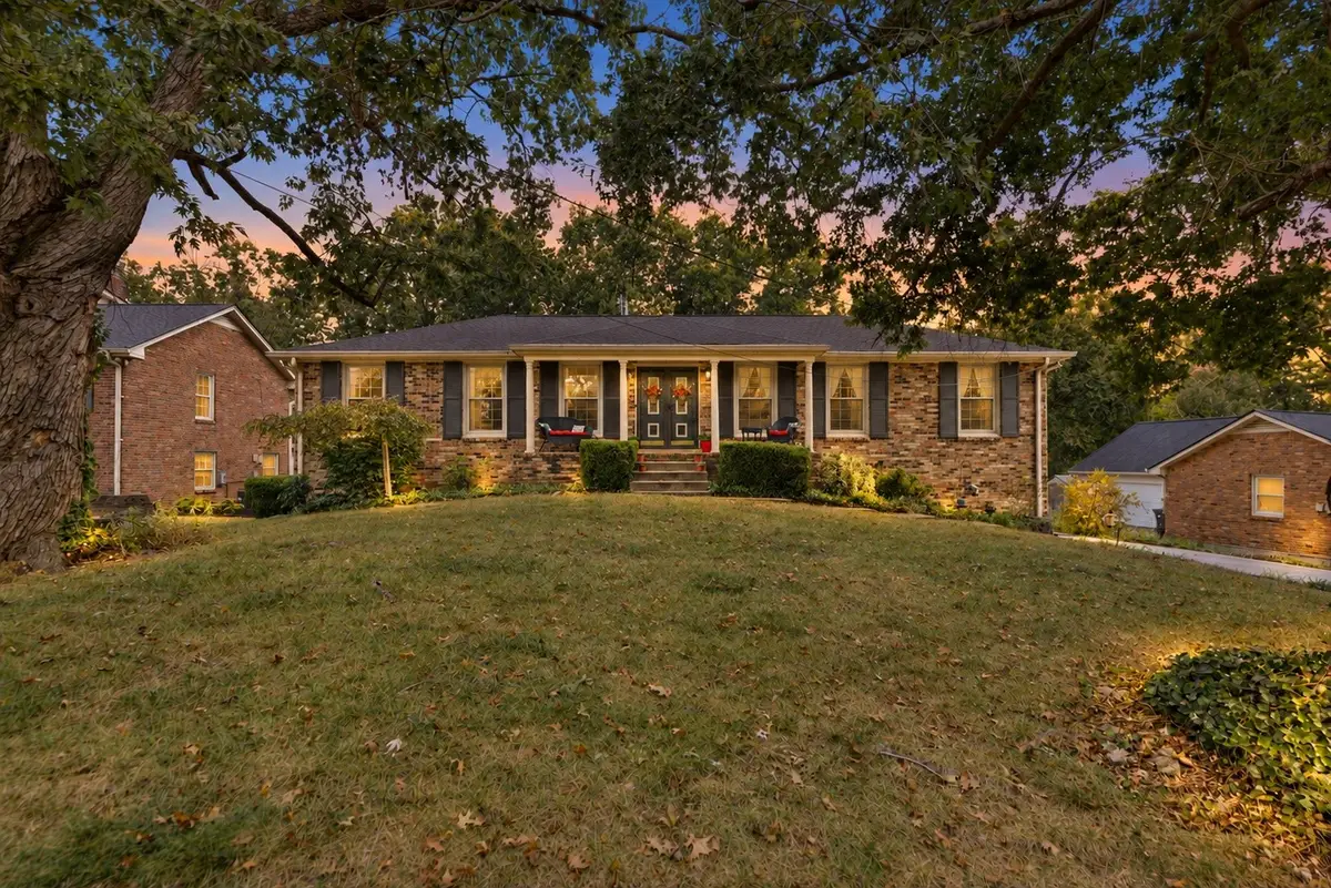 745 Goodpasture Ter, Nashville, TN 37221 - #1