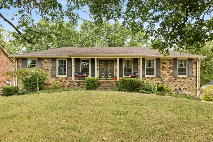 745 Goodpasture Ter, Nashville, TN 37221 - #2