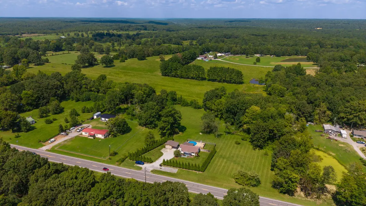 4238 Highway 70 W, Dickson, TN 37055 - #1