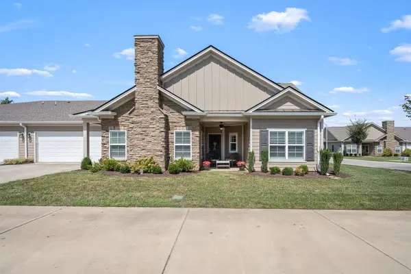 2444 Stonecenter Lane, Murfreesboro, TN 37128