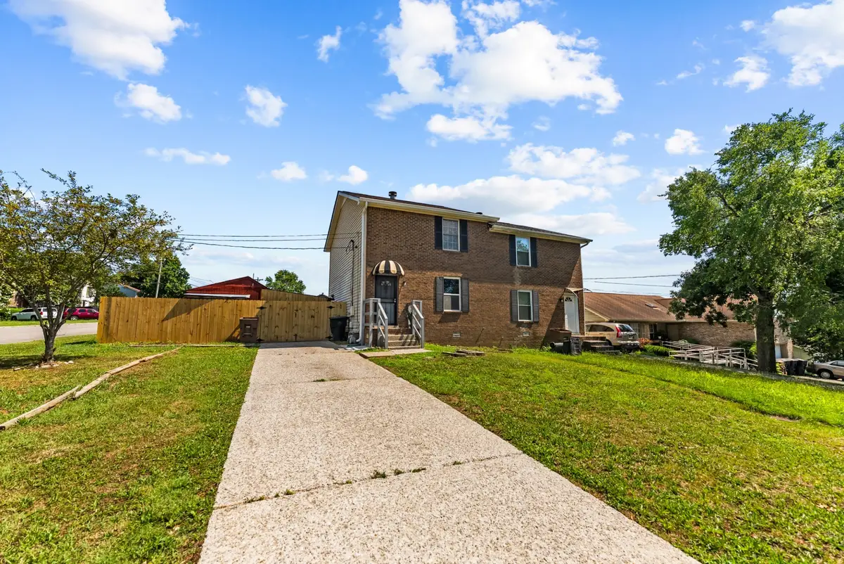3171 Kinwood Dr, Antioch, TN 37013 - #1