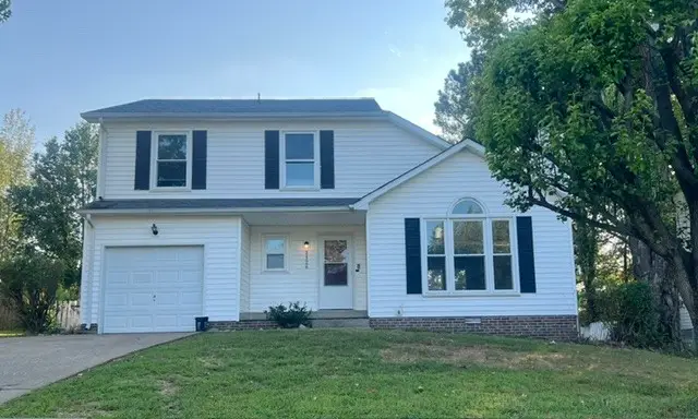 2126 Single Tree Dr, Clarksville, TN 37040 - #1
